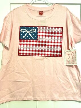 Pink Digital Darling Brand Quilted Americana Flag T-shirt • XLarge